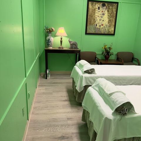 Royal Spa, spa in North Attleborough, MA